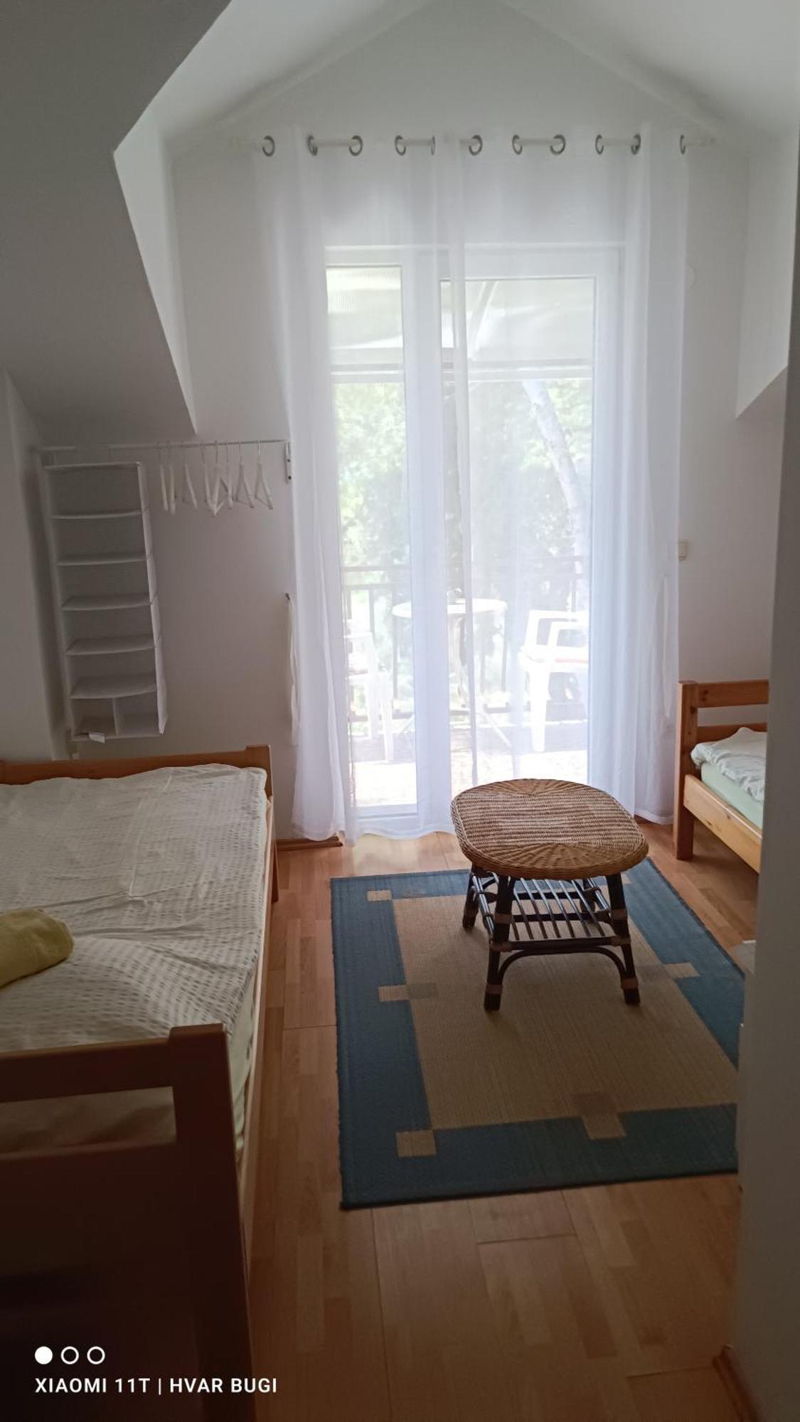Adrienn Apartments Stari Grad  Dış mekan fotoğraf