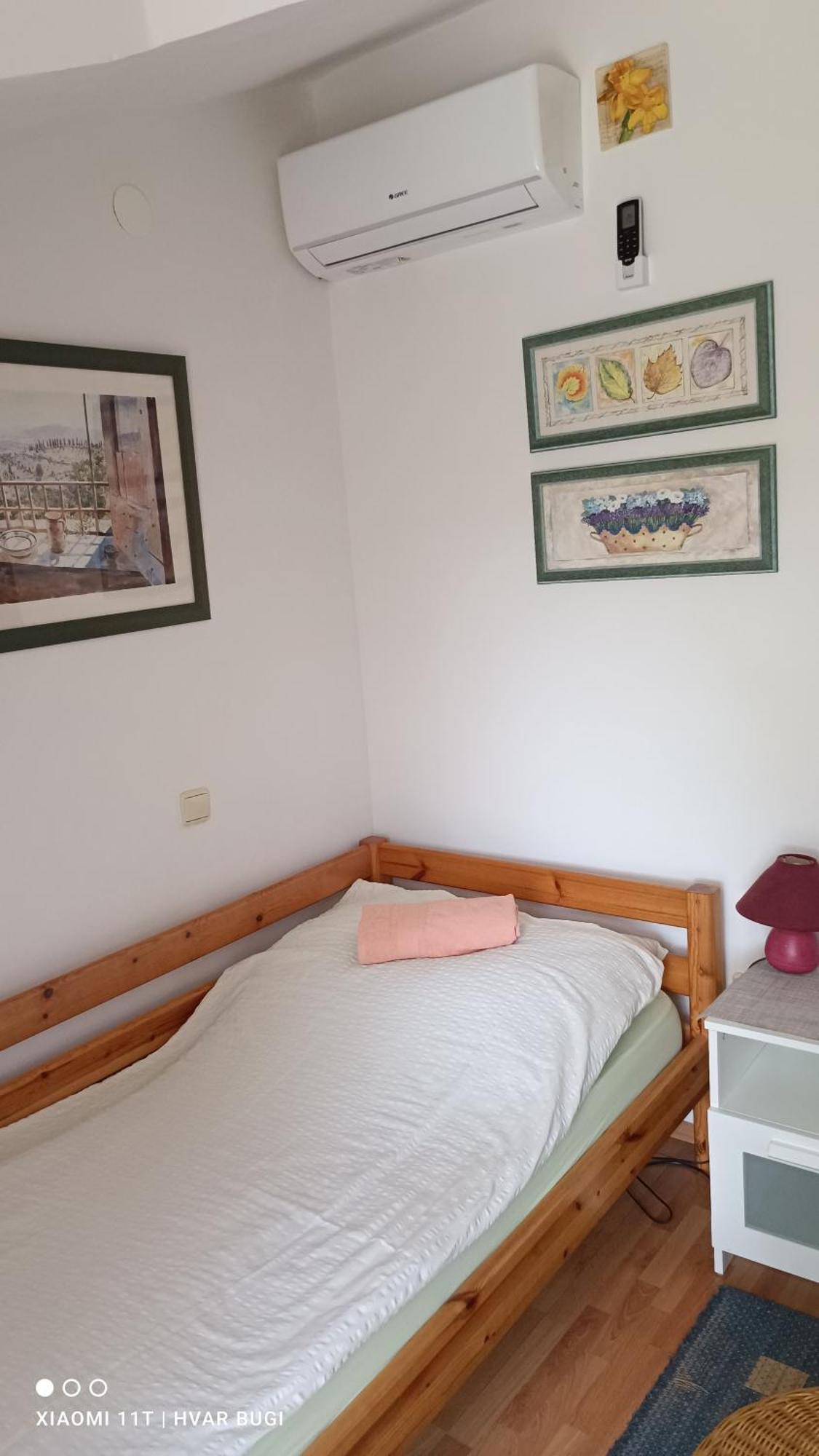 Adrienn Apartments Stari Grad  Oda fotoğraf