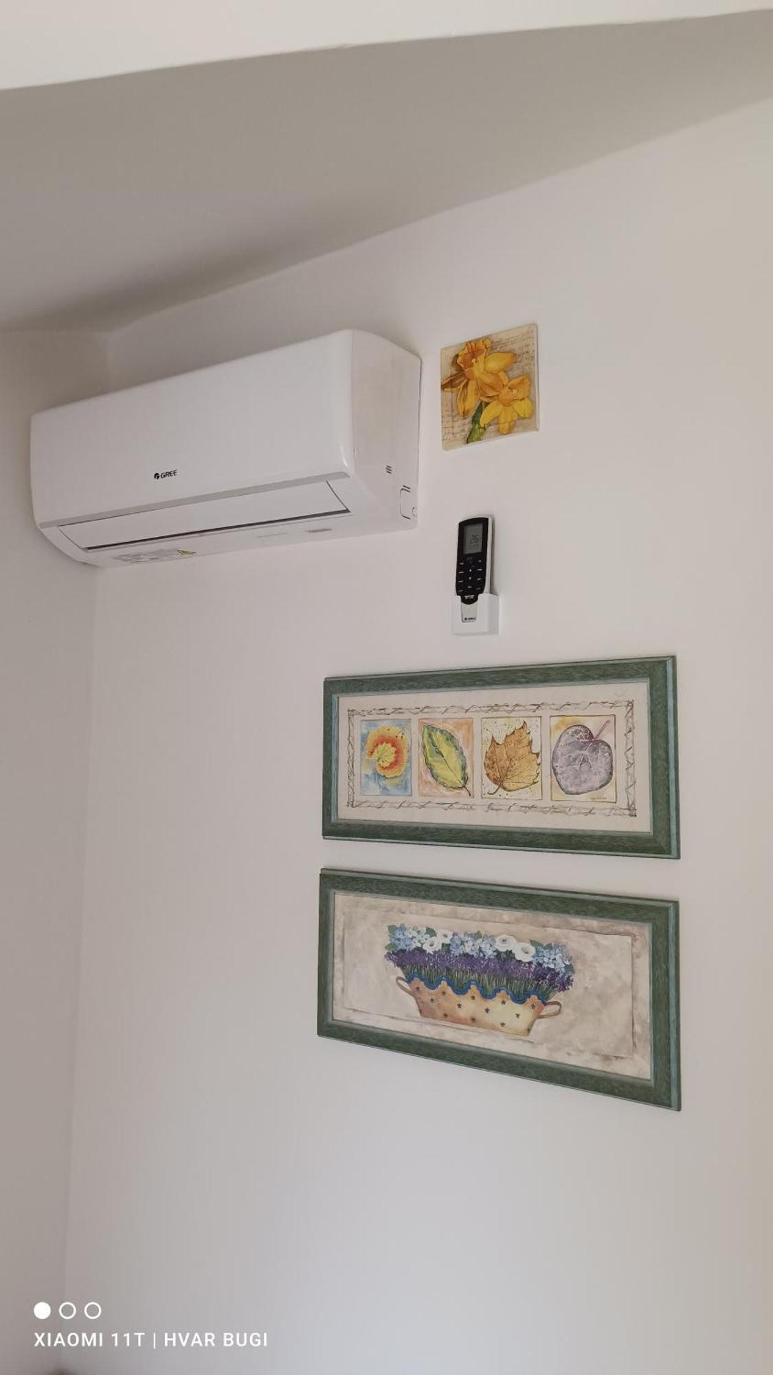 Adrienn Apartments Stari Grad  Oda fotoğraf